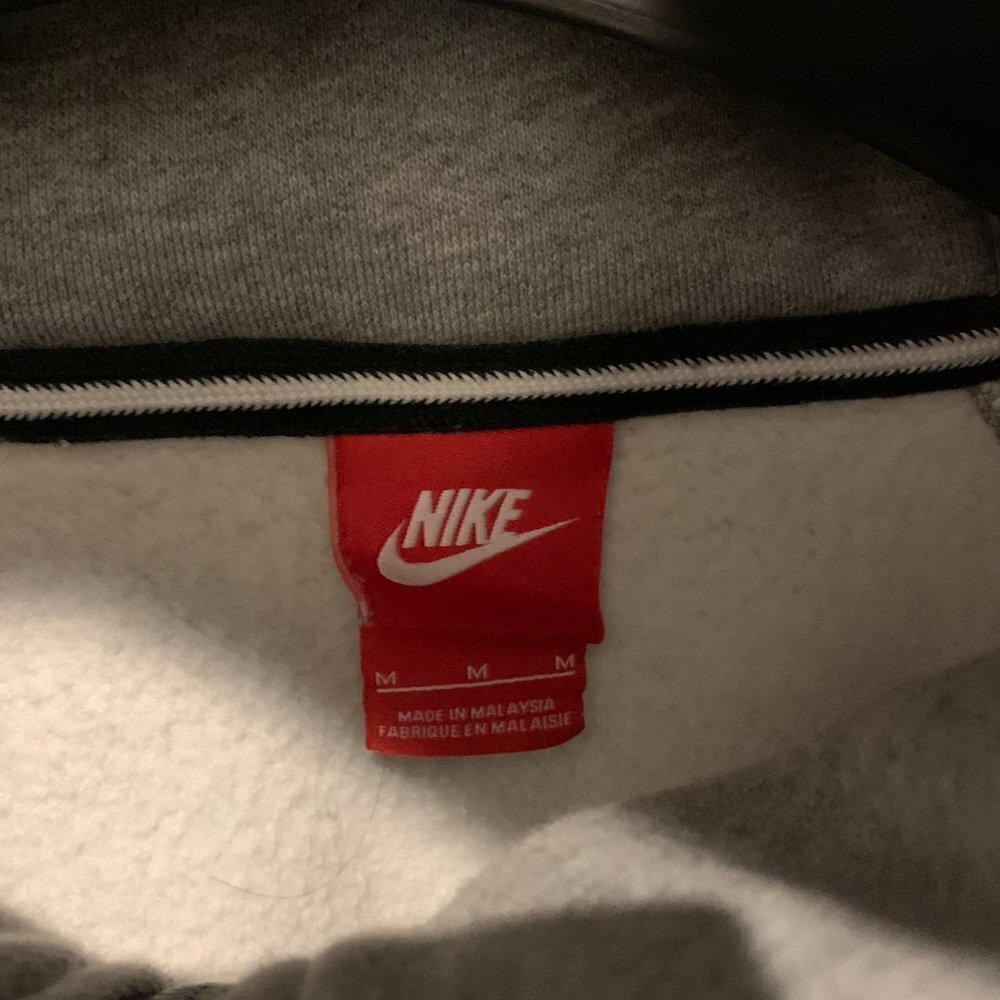 Nike Tech Full Zip Hoodie Size Medium Vintage - Picture 3 of 7